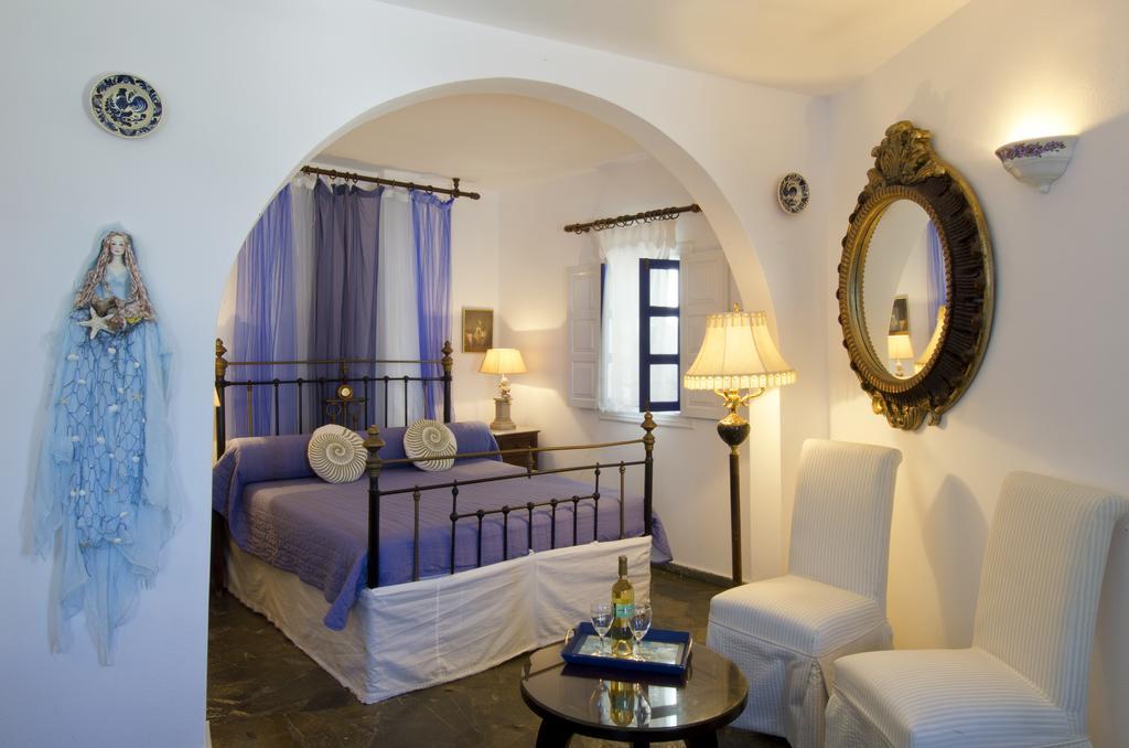 Pegados Apartments Folegandros Town ภายนอก รูปภาพ